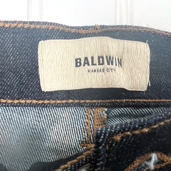 Baldwin Ultra High Rise Skinny Jeans Dark Blue 26  Women NEW.  189

Inseam =29.5 - Picture 2 of 5